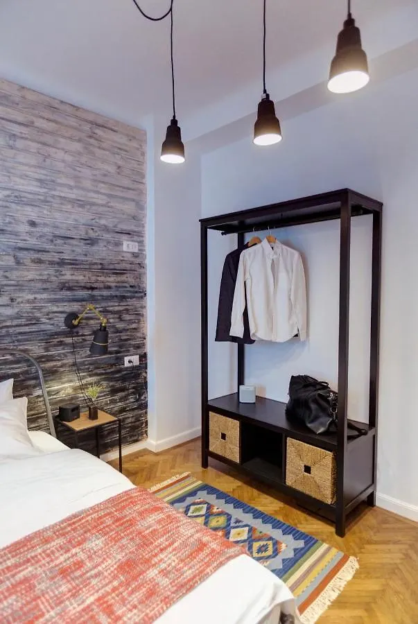 Hostal Hostello Bucarest Rumanía